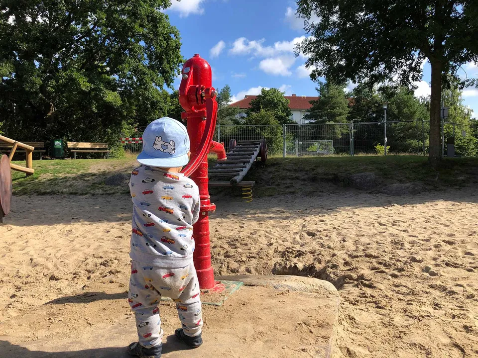 Feuerwehr Spielplatz: Spielen direkt am Feuerwehr-Museum in Norderstedt
