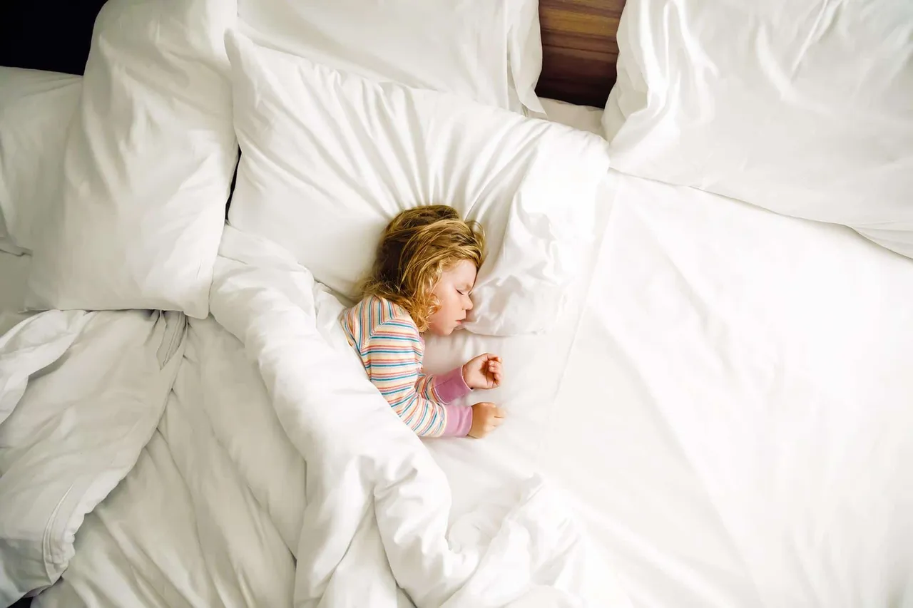 Gesunde Lebensmittel für einen gesunden Schlaf bei Kindern