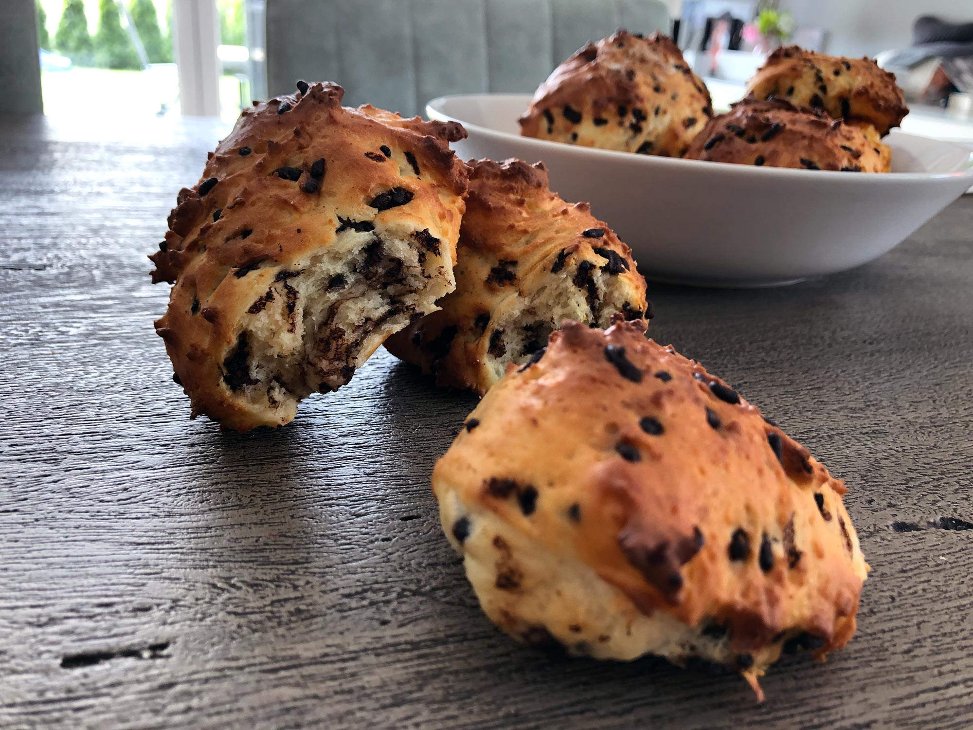 Rezept: Gesunde Schoko-Quark-Brötchen selbst backen